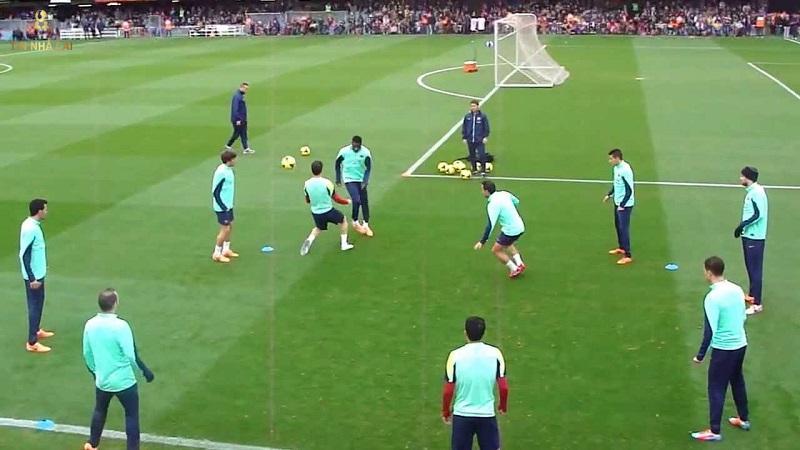 Tiki Taka là gì? Chiến thuật phổ biến trong Tiki Taka 10 Chiến thuật trong Tiki Taka là gì cũng là vấn đề được không ít người hâm mộ tò mò