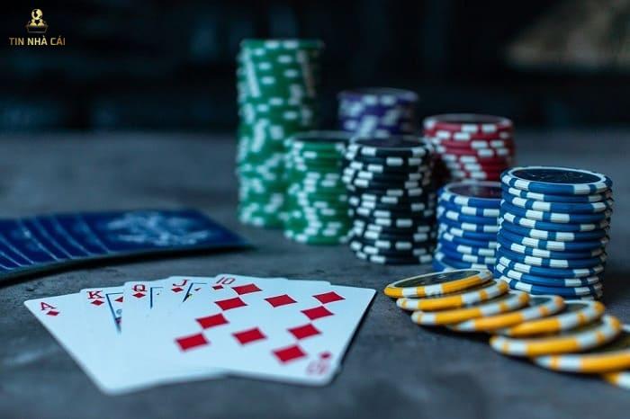 Ưu điểm khi dùng phần mềm liêng bịp