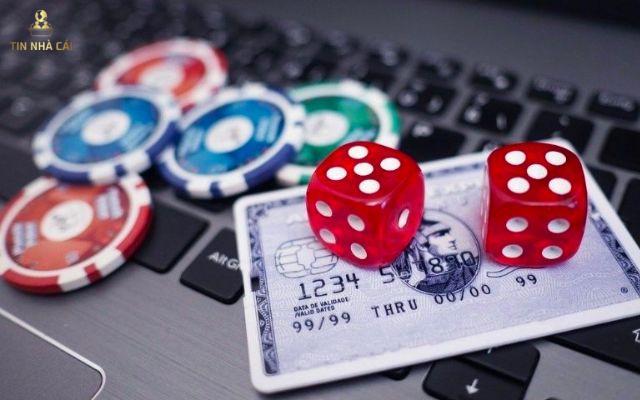 Cách chới trò xí ngầu tài xỉu gấp thếp