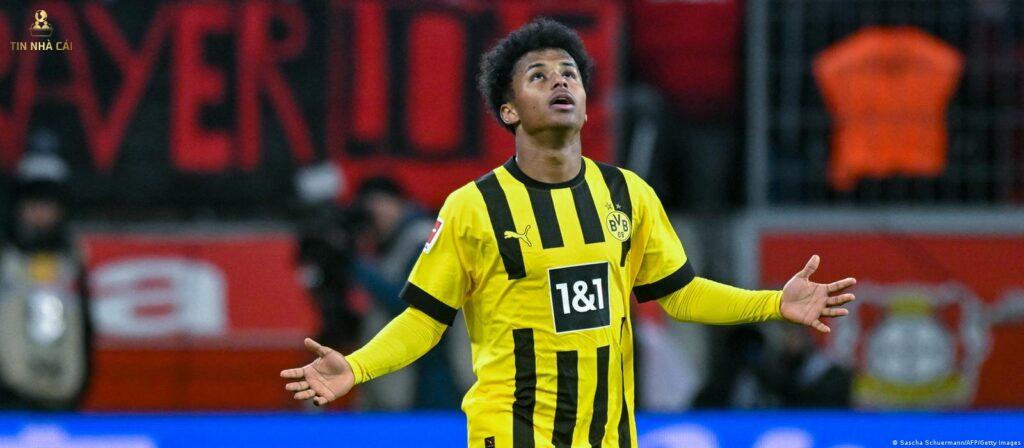 Cầu thủ trẻ triển vọng của Đức có những ai? 6 Karim Adeyemi – CLB Borussia Dortmund cũng là một cầu thủ trẻ sáng giá, đầy triển vọng của Đức