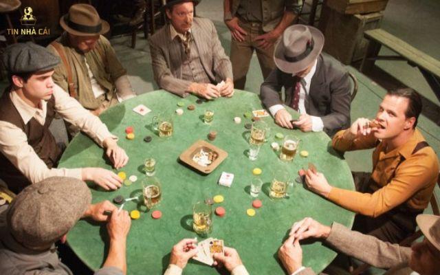 Tiết Lộ Mẹo Chơi Poker Thắng Nhanh Khiến Đối Thủ Bối Rối 15 Không để lộ số tiền cược trong bài poker