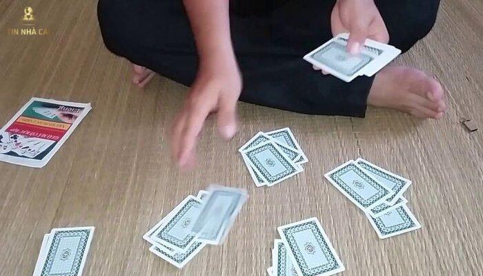 Cách Chia Bài Liêng "Thắng 100%" Từ Chuyên Gia 12 Phương pháp chia chuyền để nhận về bài Liêng