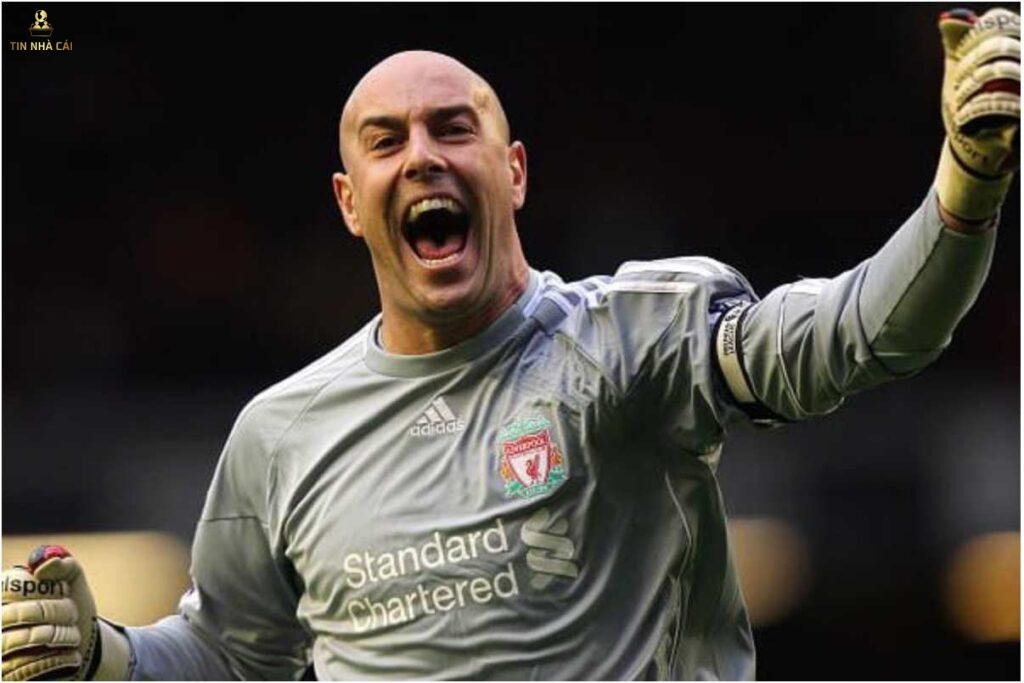 Top 05 thủ môn Liverpool xuất sắc nhất trong lịch sử 8 Thủ môn Pepe Reina