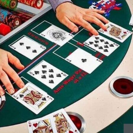 Chơi Poker Online Tiền Thật Tại FB88 | Những Bí Mật Cần Có