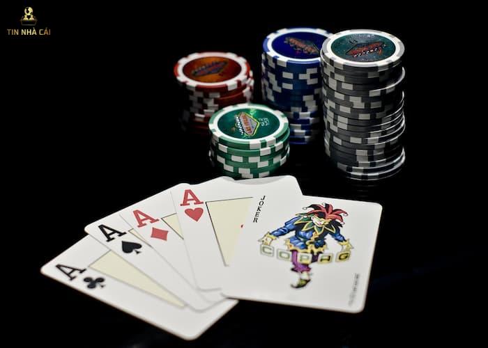 Cách Chơi Sâm Lốc Giỏi Như Cao Thủ Lâu Năm 6 Trò chơi bài Sâm Lốc là gì?