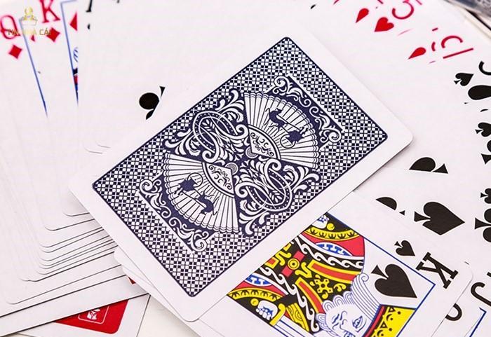 Nguồn gốc bộ bài Tây: Bí ẩn về nhân vật lịch sử trên bộ bài 