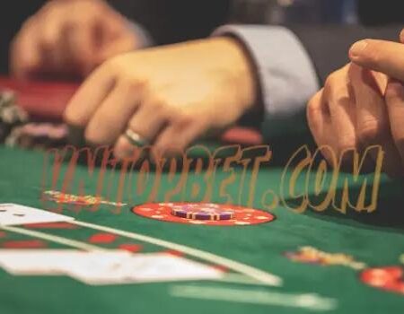 So sánh chơi Poker W88 và 188BET: Ưu nhược điểm thế nào?