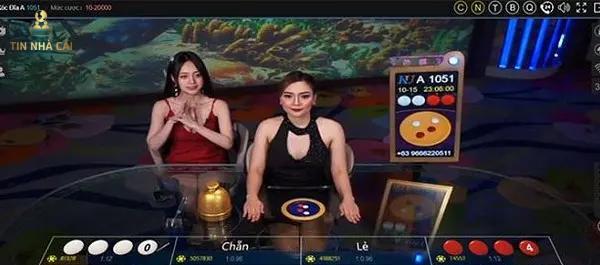 Hỗ trợ đa dạng cổng chơi khi so sánh nhà cái Kubet và 1XBET